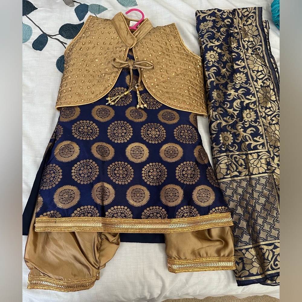 4 piece kids patiala set. Includes vest, kurti, patiala